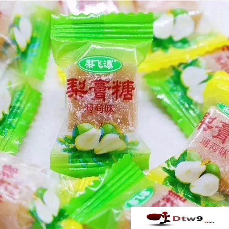 擺地?cái)傎u(mài)食品干貨，黃金薯片，海帶絲，桂圓干貨源批發(fā)