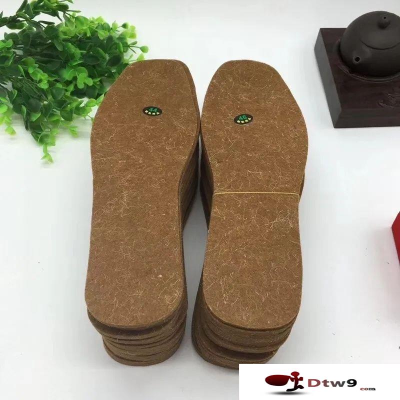 地?cái)傂瑝|貨源批發(fā)，羊毛粘鞋墊，西域羊絨，駝絨鞋墊貨源