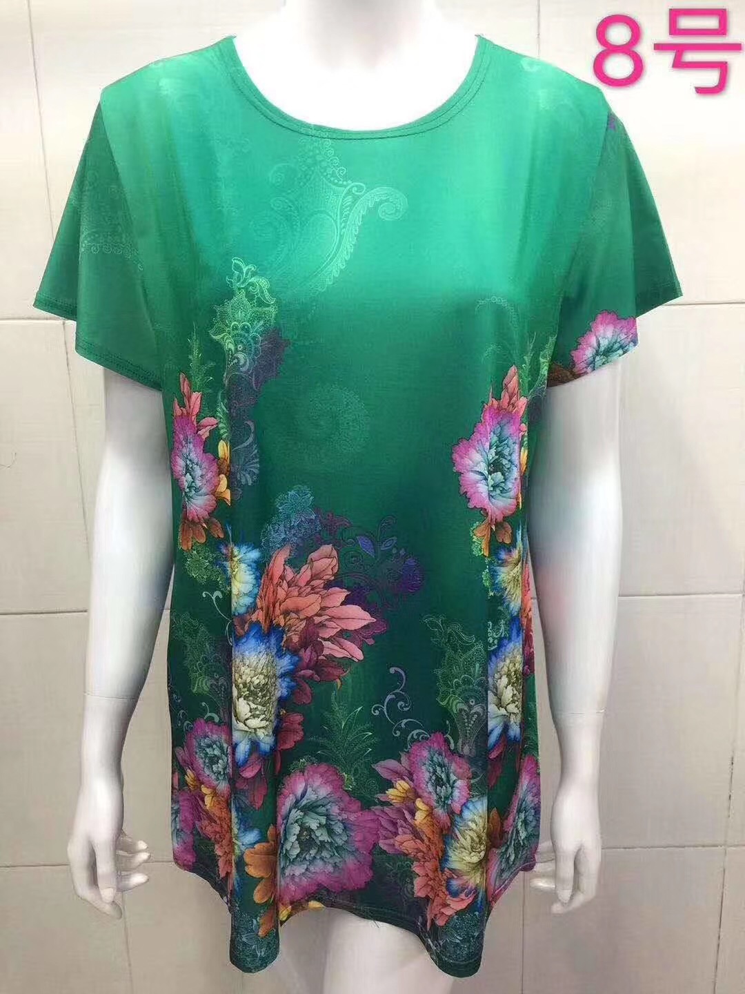 擺地攤中老年服裝女款珍珠紗短袖批發(fā)
